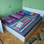 Top-center Bestview Apartment *